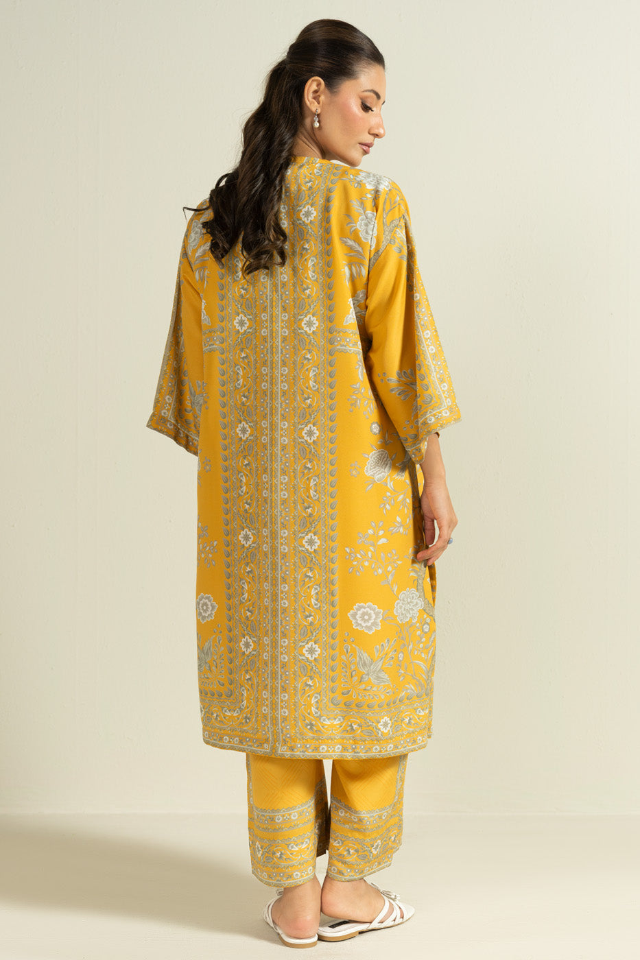 RTW | SHIRT & TROUSER