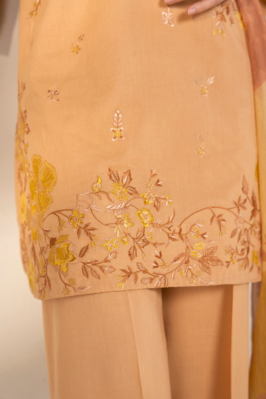RTS | SHIRT, TROUSER & DUPATTA