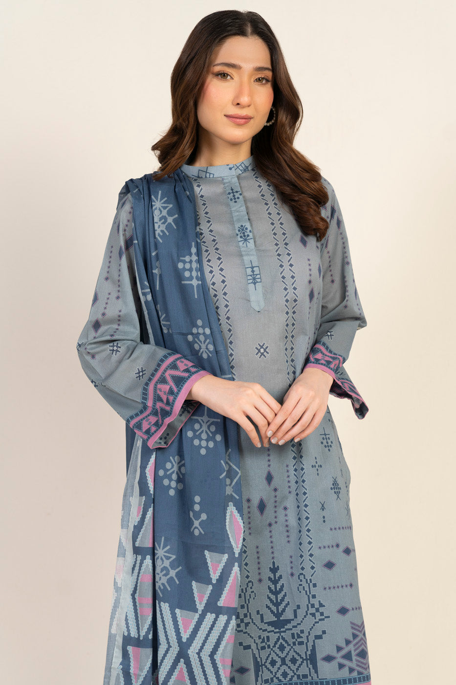 RTS | SHIRT, TROUSER & DUPATTA