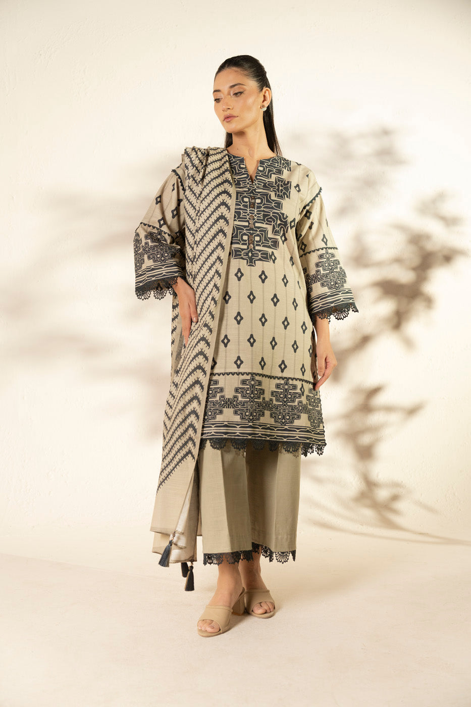 RTS | SHIRT , TROUSER & DUPATTA