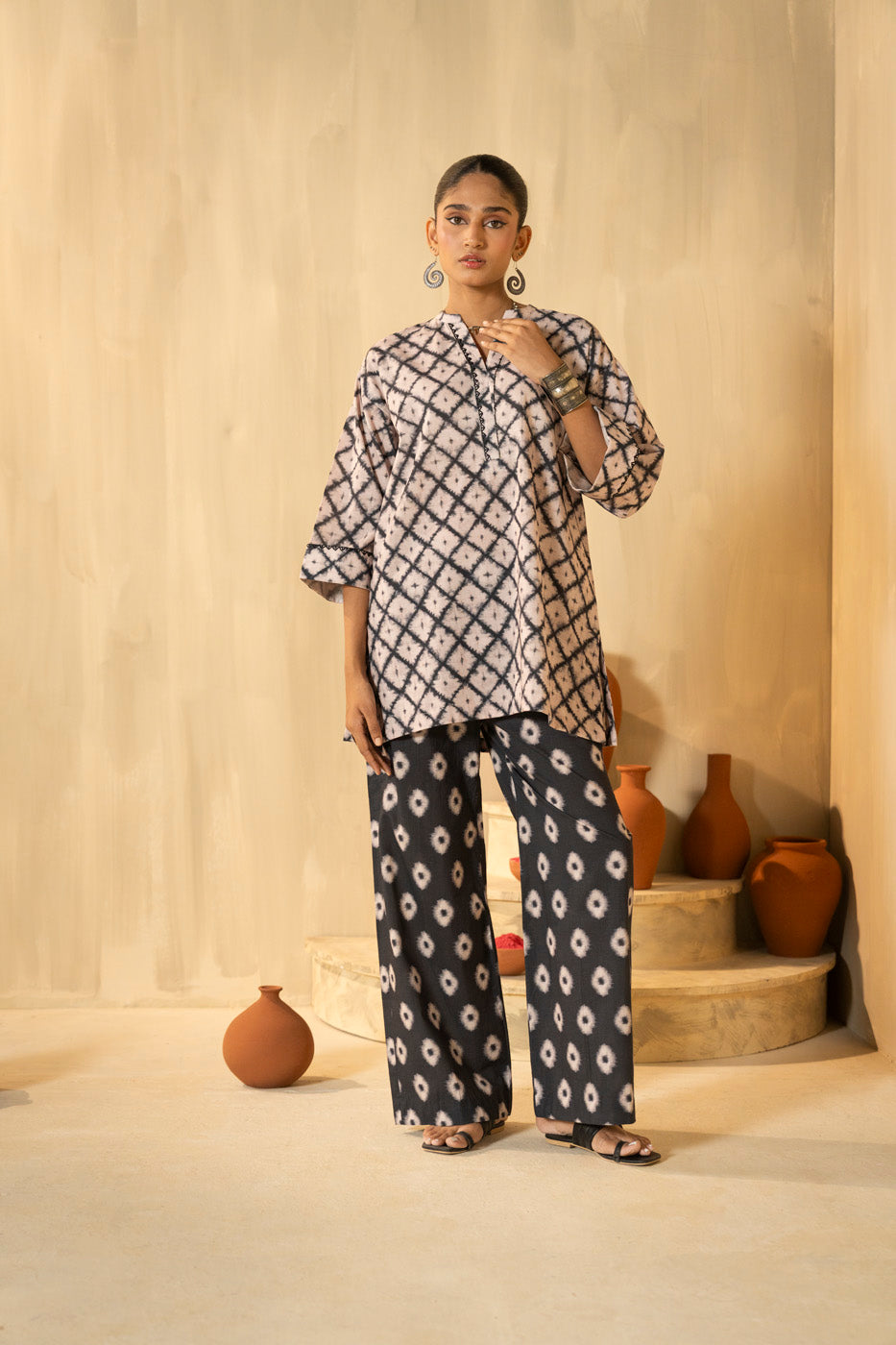 RTW | SHIRT & BOOTCUT PANT