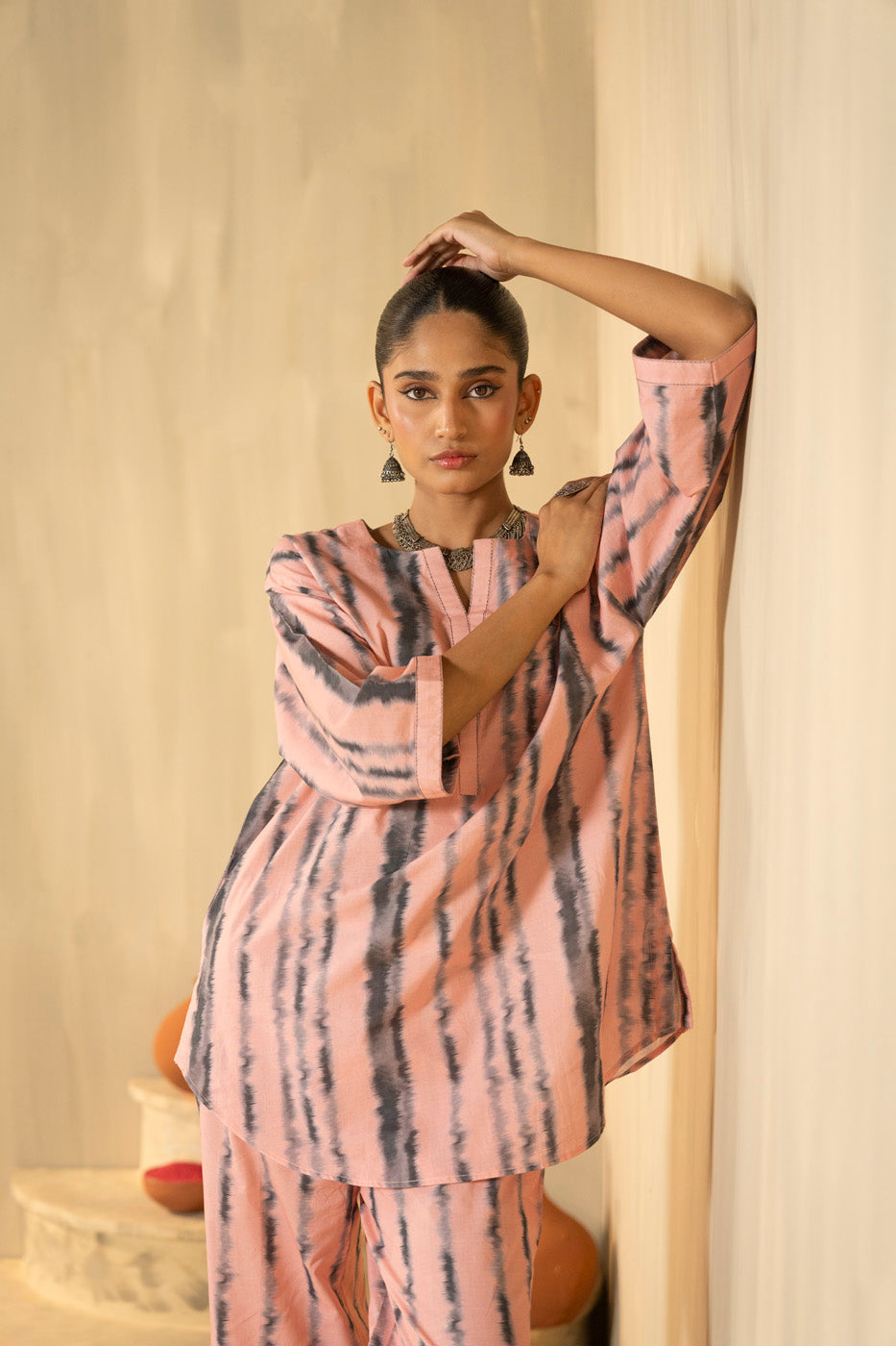 RTW | SHIRT & BOOTCUT PANT