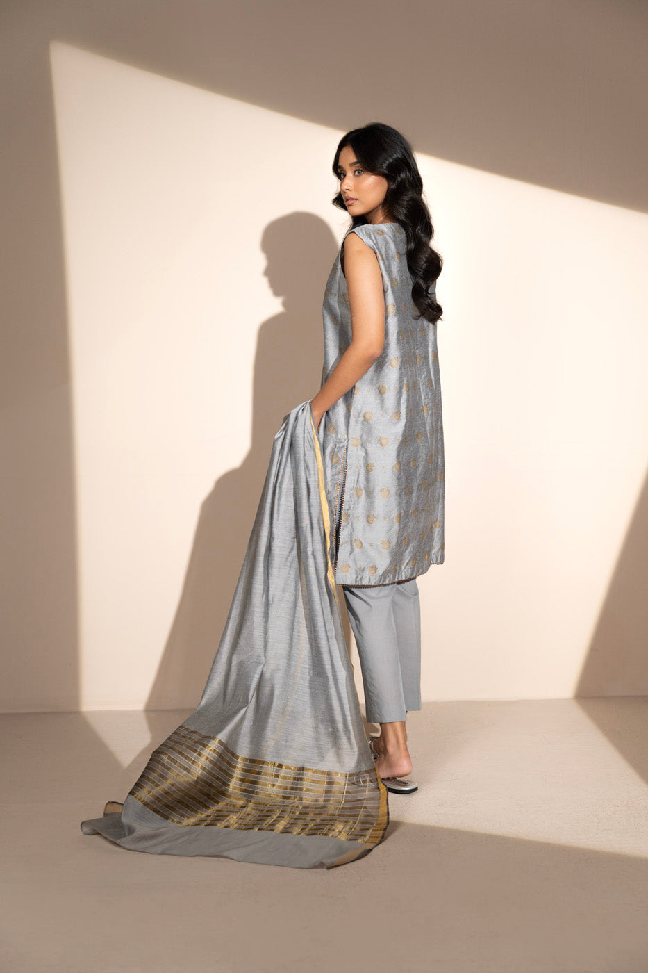 RTW | SHIRT & DUPATTA
