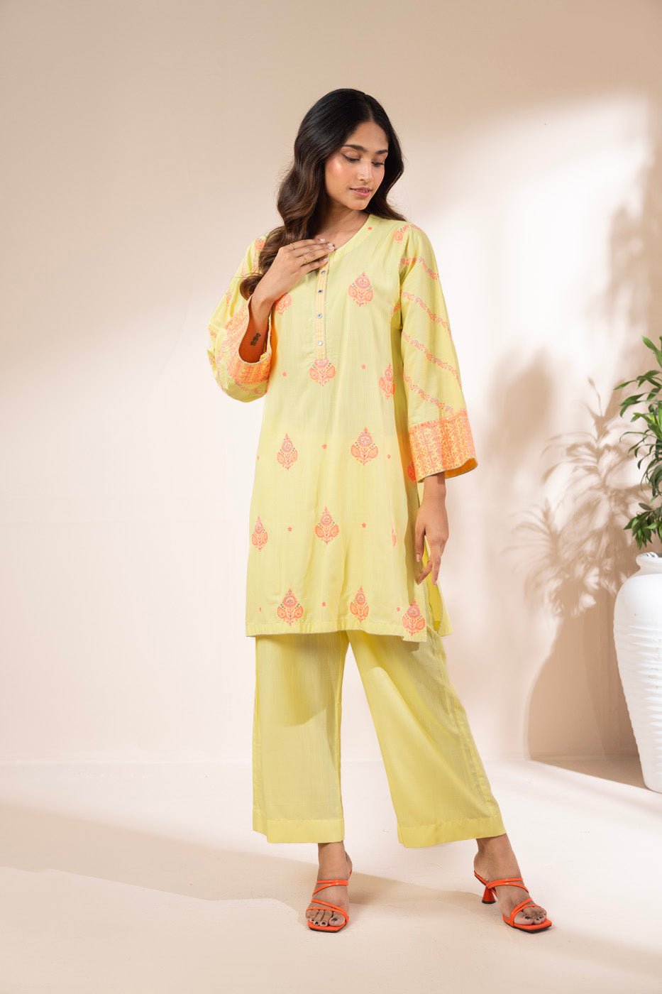 RTW | SHIRT & TROUSER