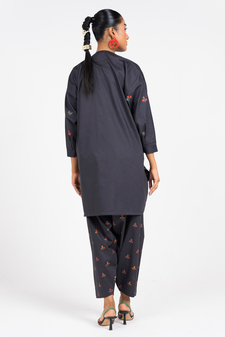 RTW | SHIRT & TROUSER