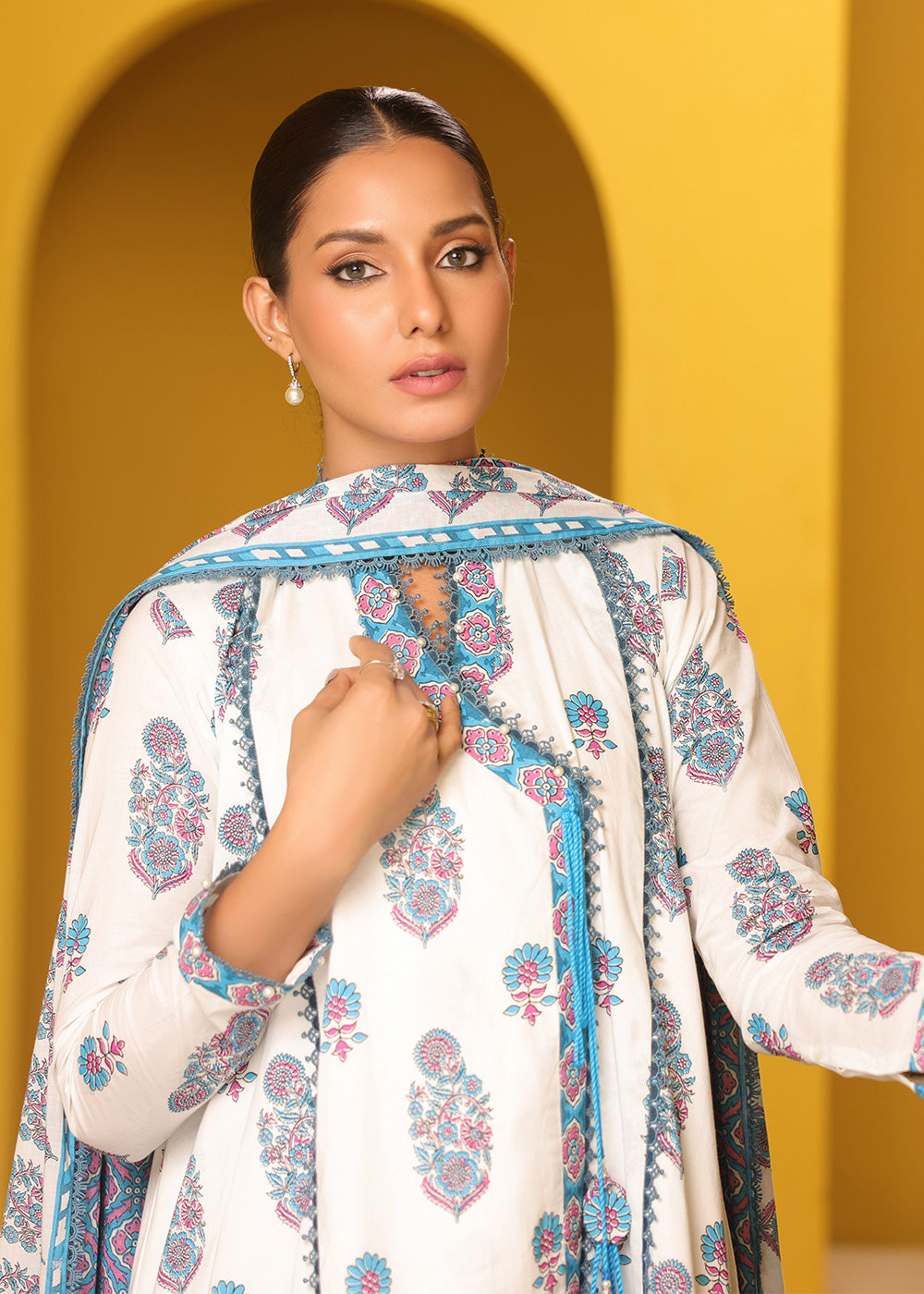 RTS | SHIRT, TROUSER & DUPATTA