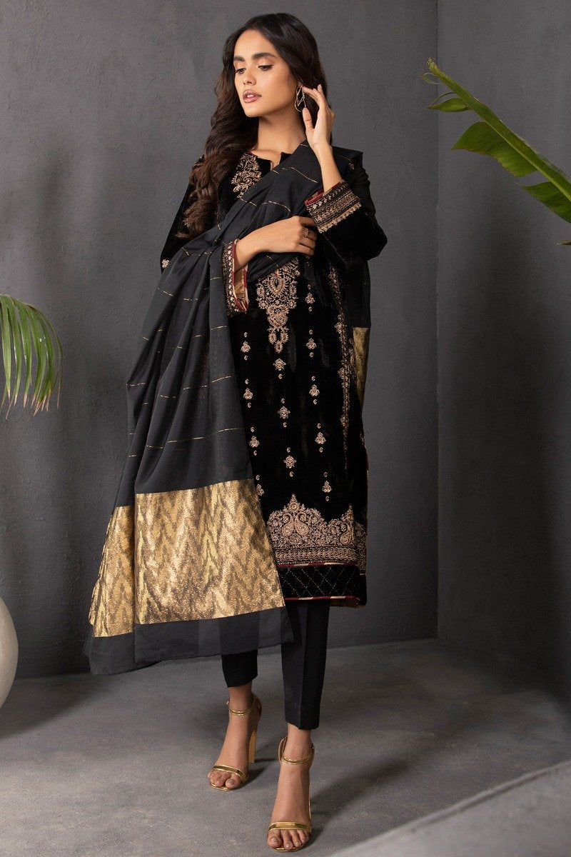 3 Pc Velvet Outfit Alkaram International store