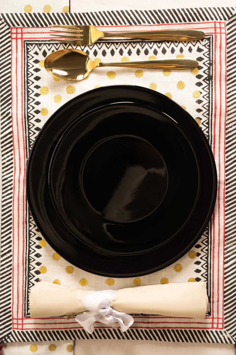 HOME | PLACE MAT