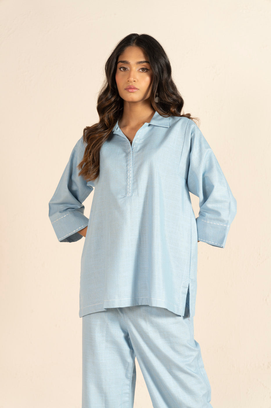 RTW | SHIRT & BOOTCUT PANTS