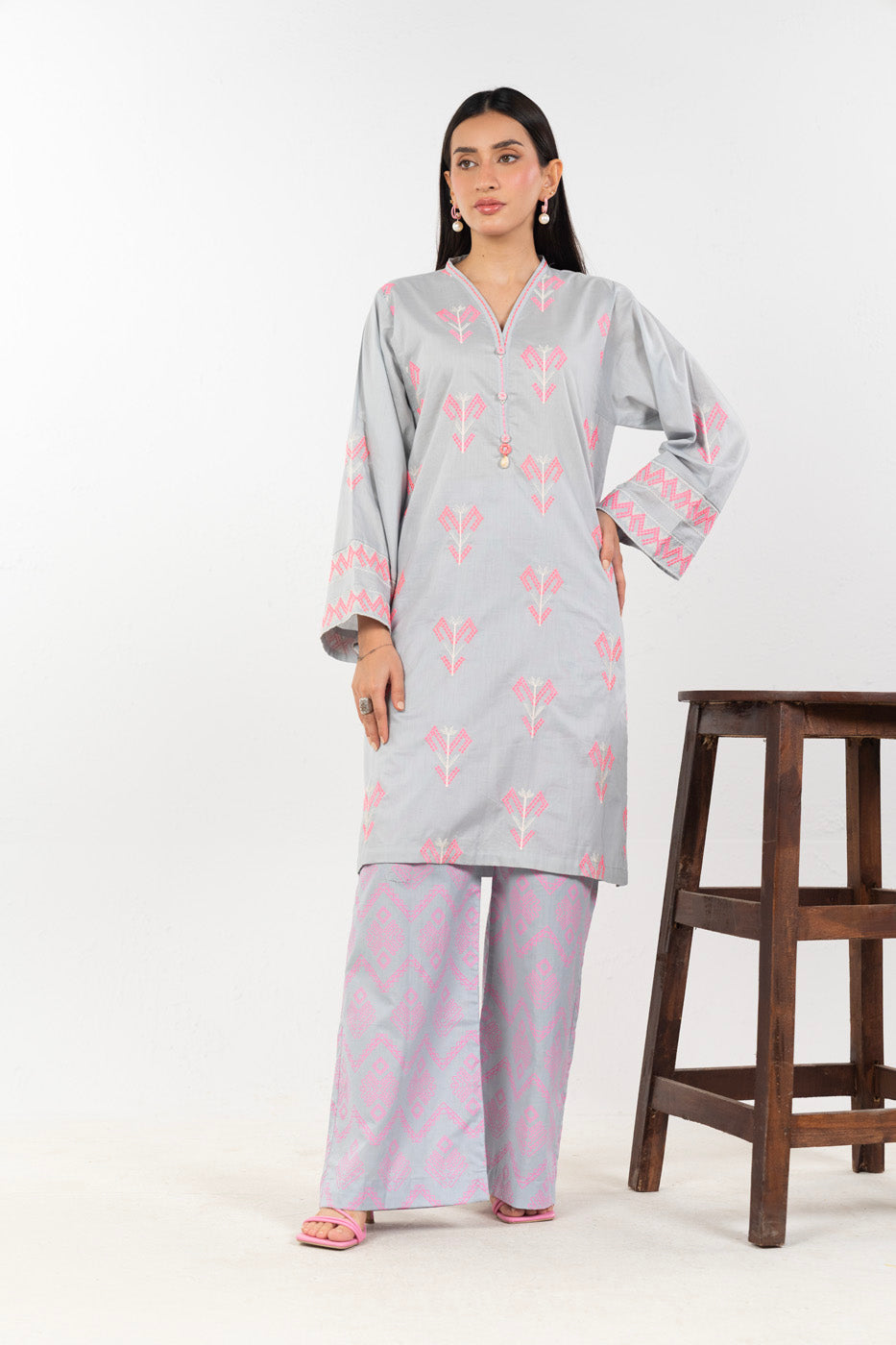 RTW  | SHIRT