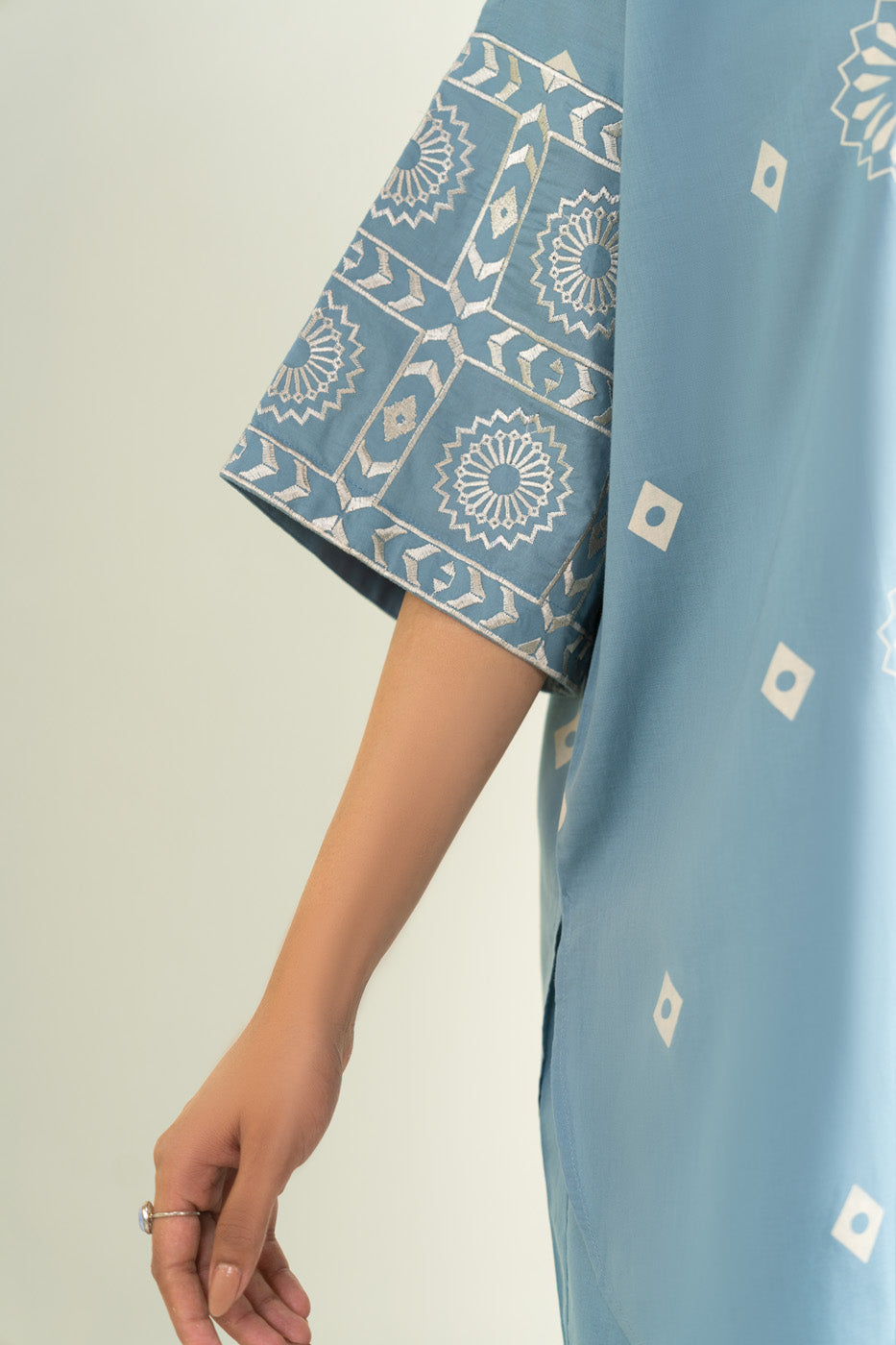 RTW | SHIRT