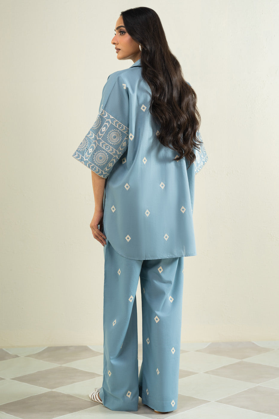 RTW | SHIRT