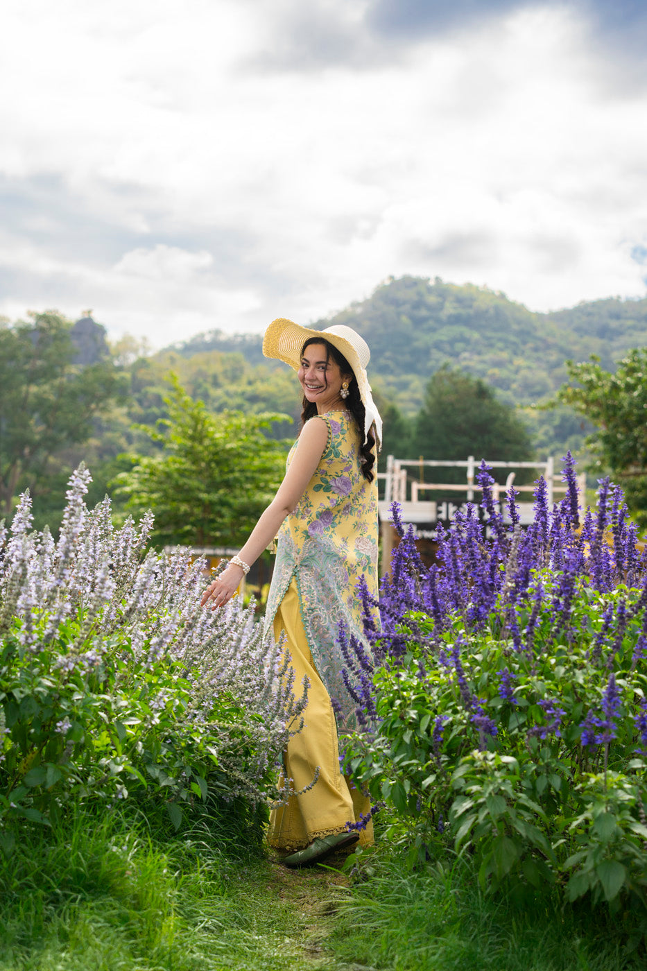 RTS | SHIRT & TROUSER