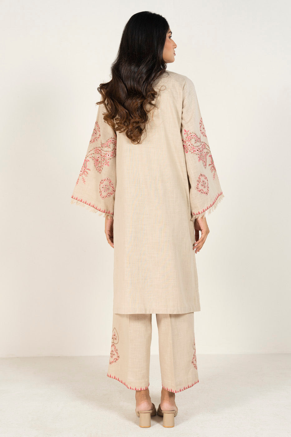 RTW | SHIRT & TROUSER