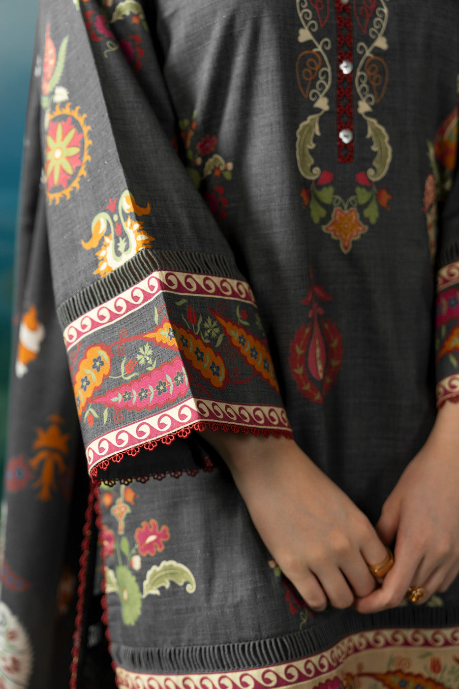 RTS | SHIRT, TROUSER & SHAWL