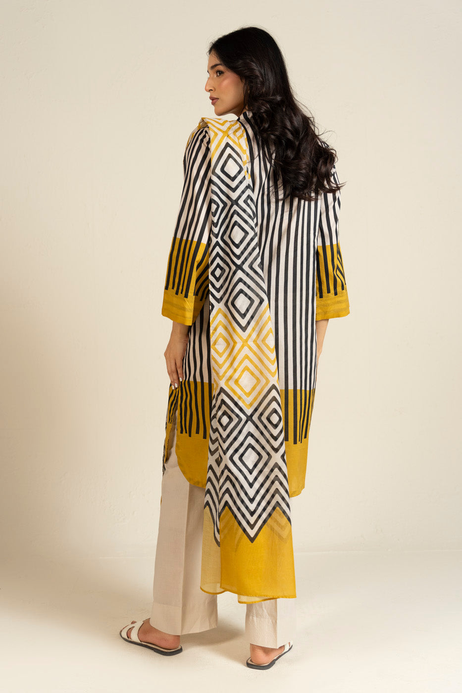 RTS | SHIRT, TROUSER & DUPATTA