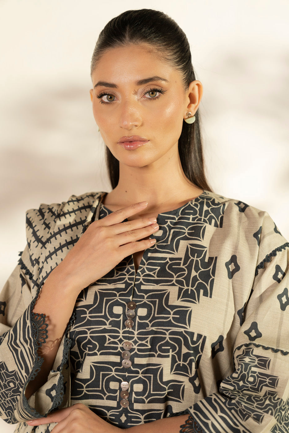 RTS | SHIRT , TROUSER & DUPATTA