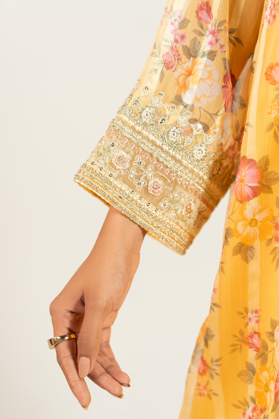 RTW | SHIRT & TROUSER
