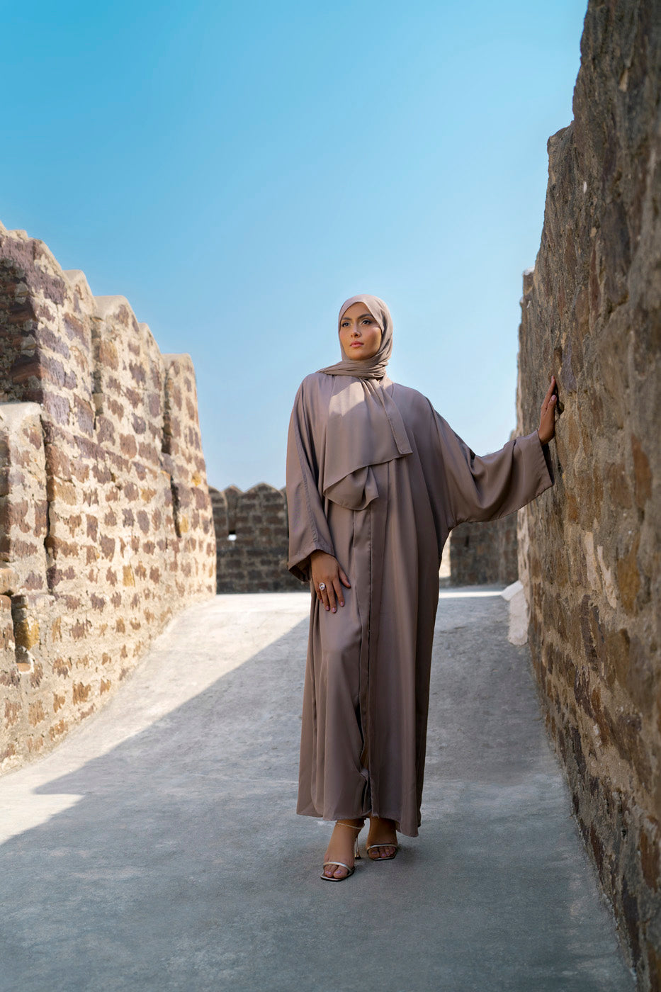 RTW | ABAYA & STOLE