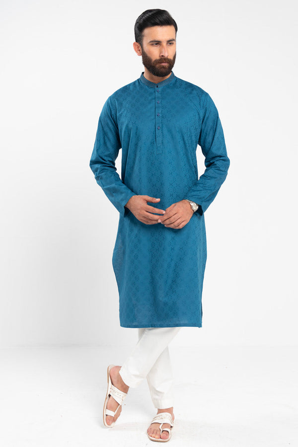 Regular Fit Embroidered Jacquard Kurta