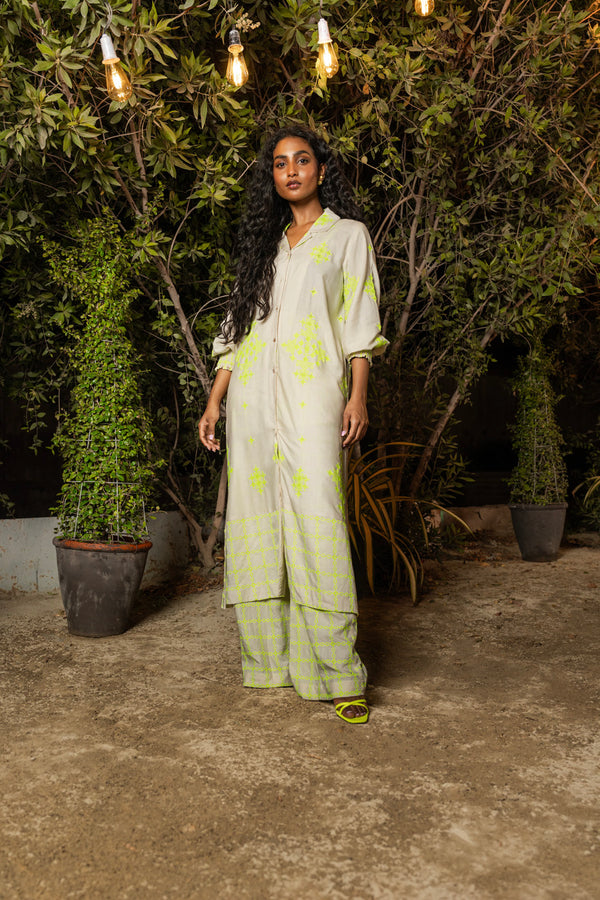 Dyed Embroidered Raw Silk Kurti