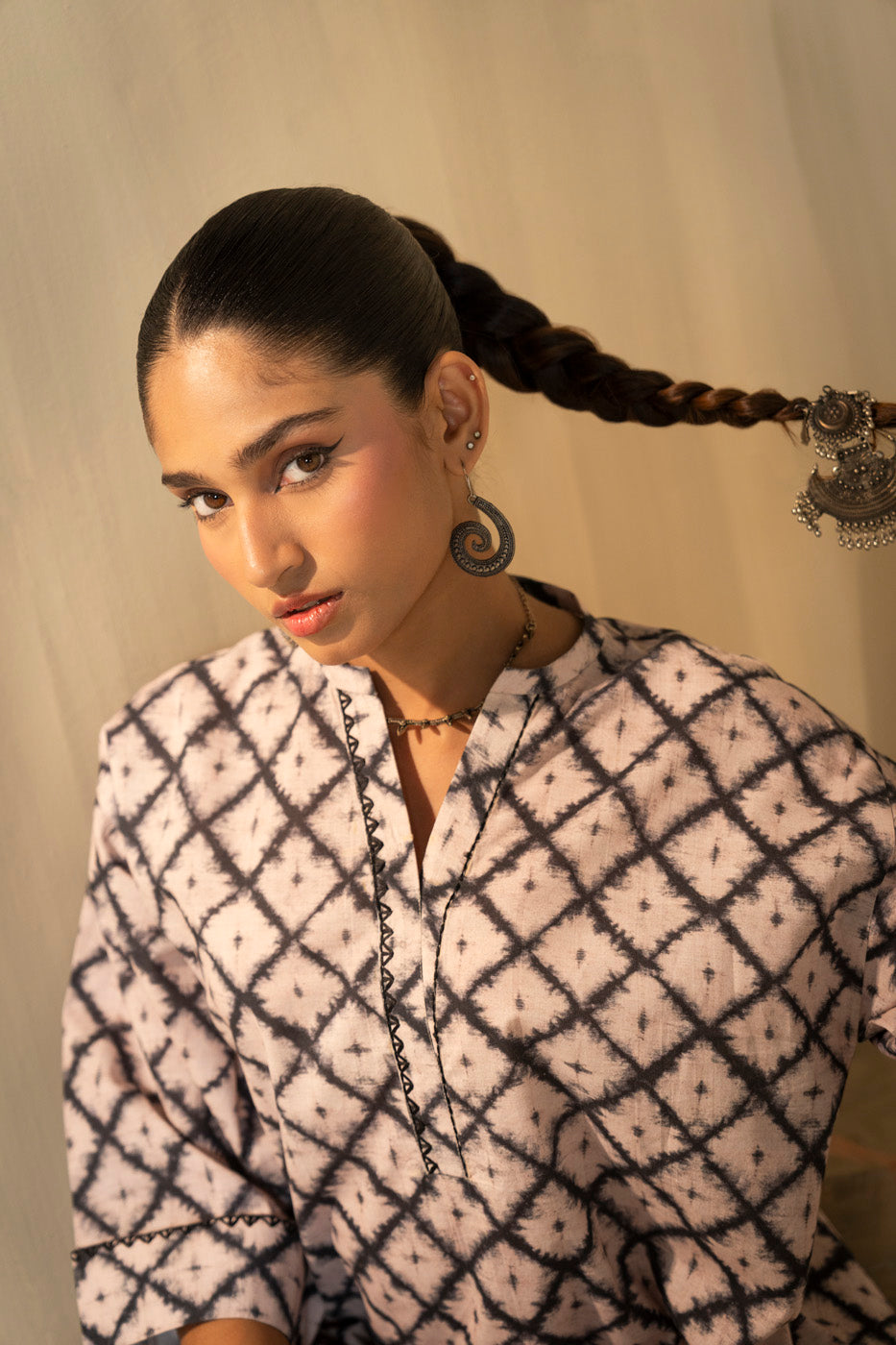 RTW | SHIRT & BOOTCUT PANT