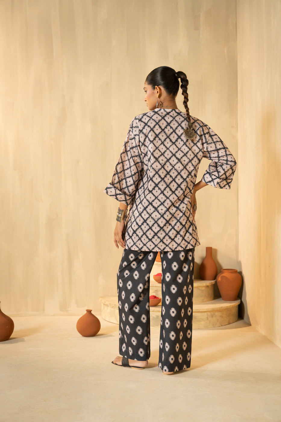 RTW | SHIRT & BOOTCUT PANT