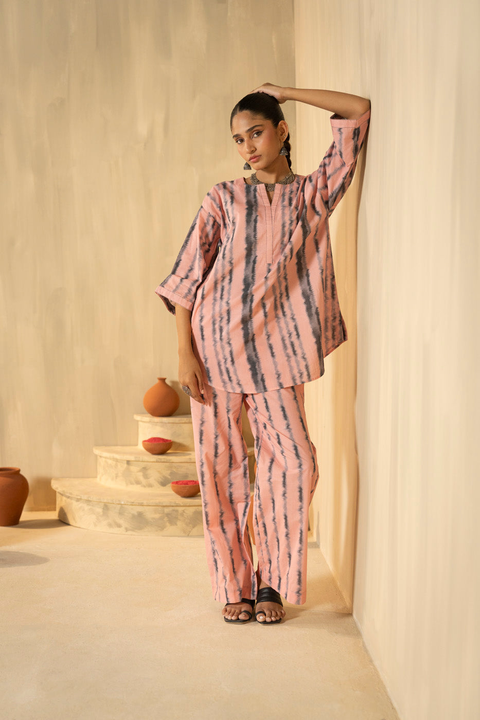 RTW | SHIRT & BOOTCUT PANT