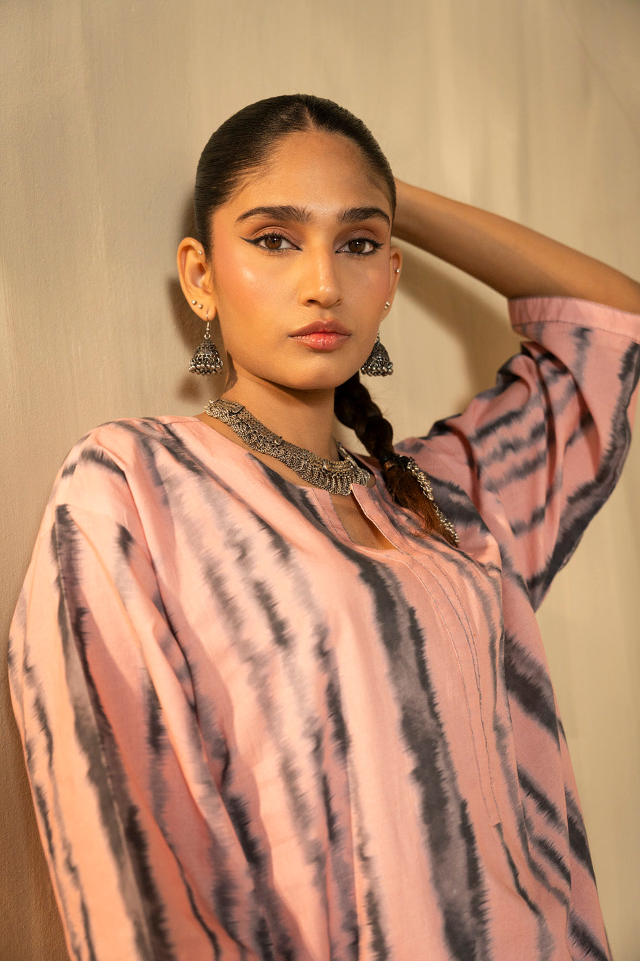 RTW | SHIRT & BOOTCUT PANT