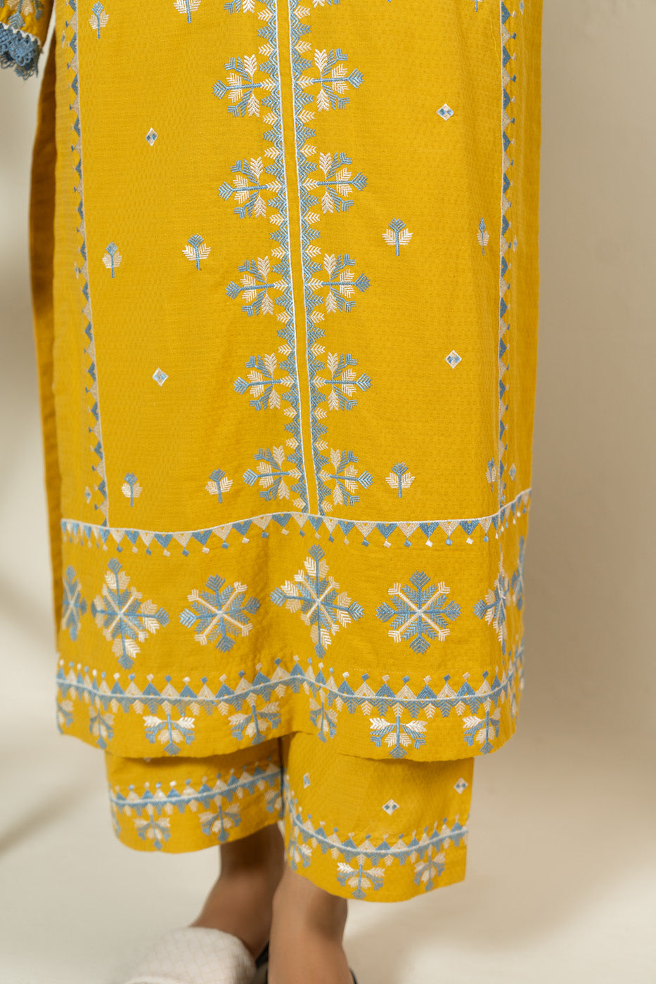 RTW | SHIRT & TROUSER
