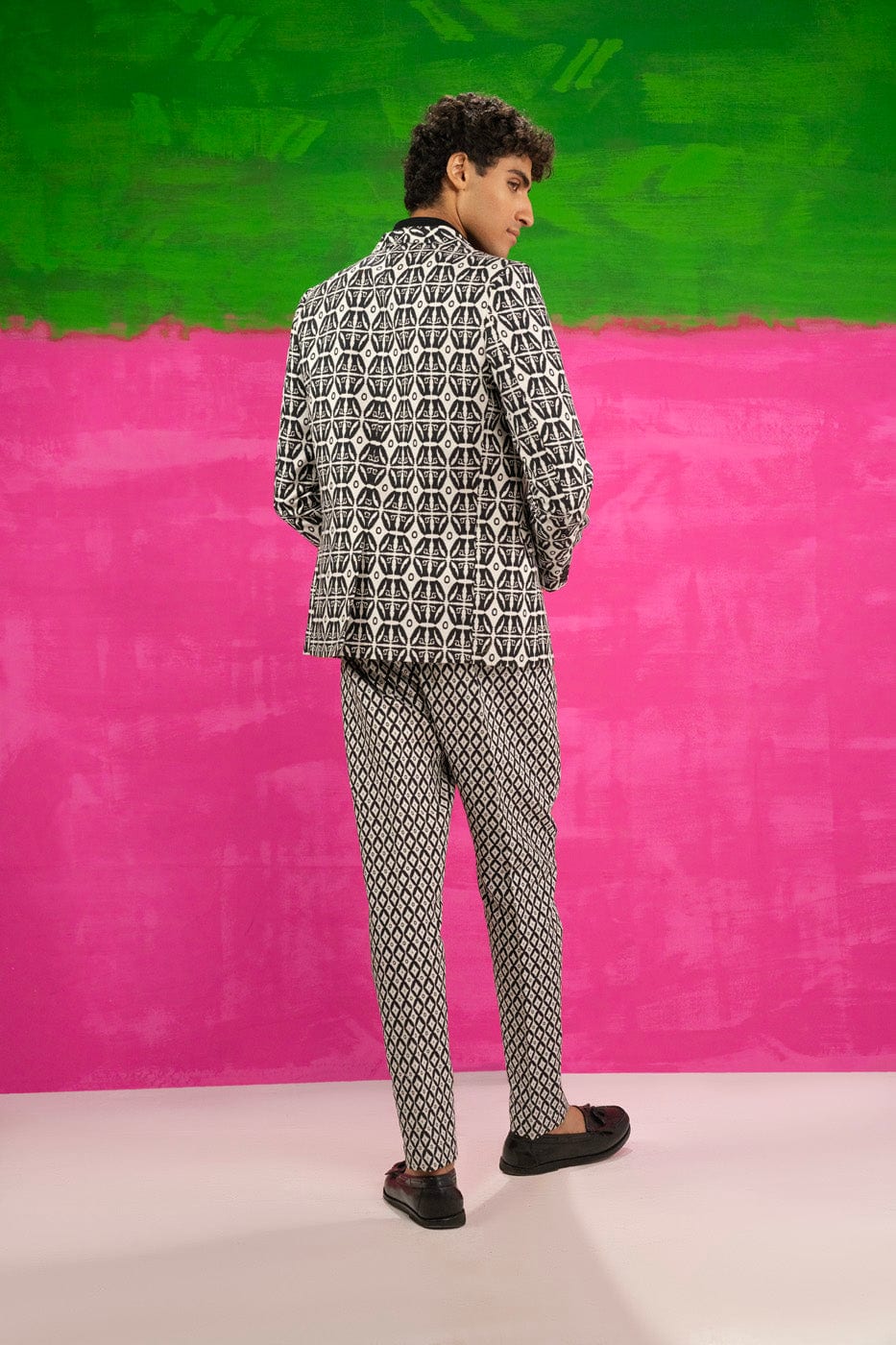 RTS | SHIRT & TROUSER