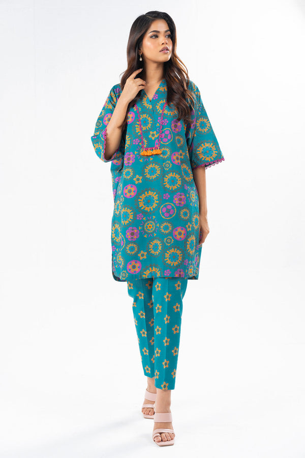 2 Pc Printed Lawn Suit With Printed Cambric Trouser