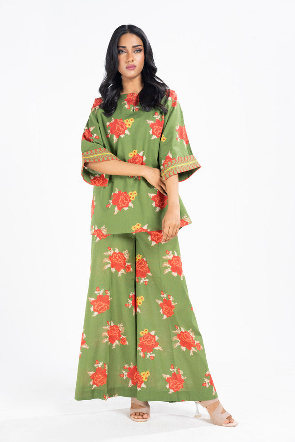 2 Pc Printed Lawn Suit With Cambric Trouser