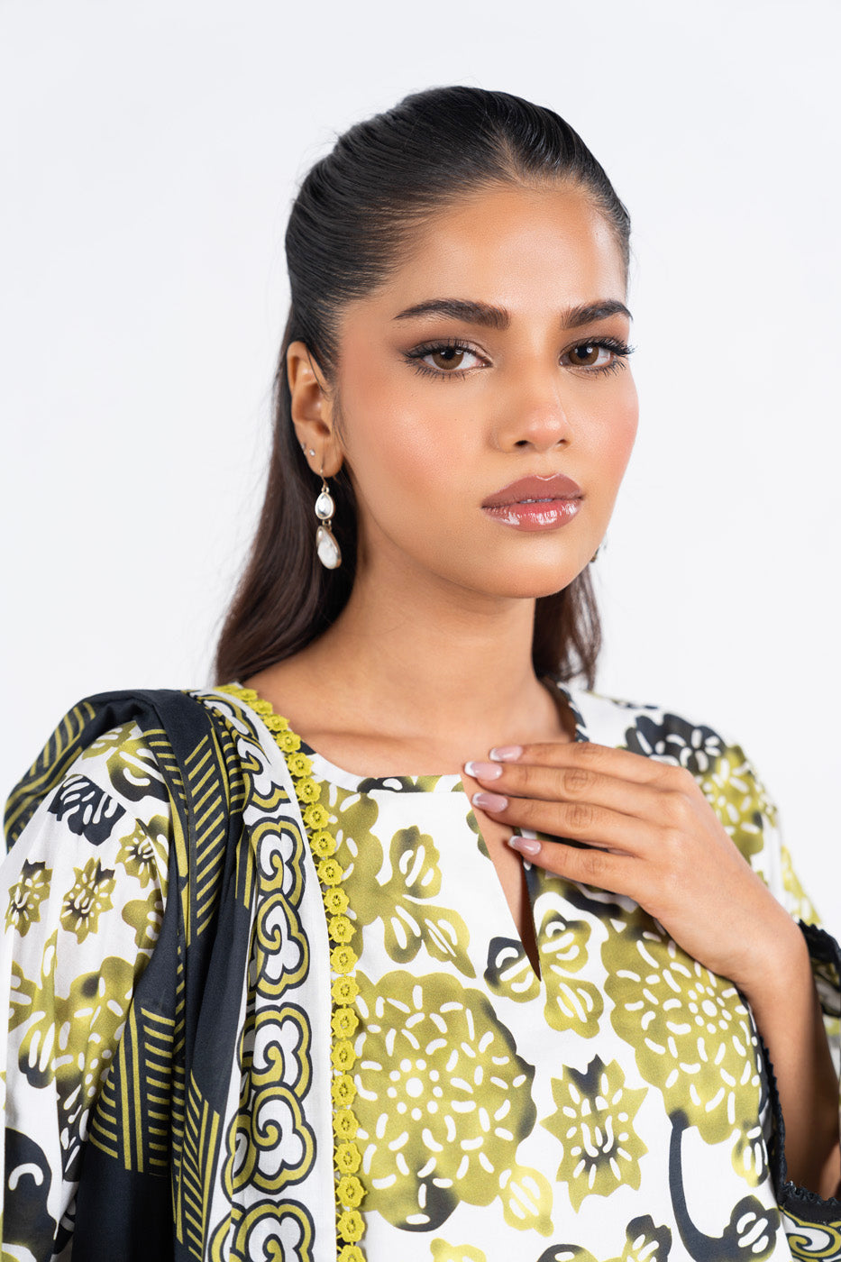 RTS | SHIRT, TROUSER & DUPATTA