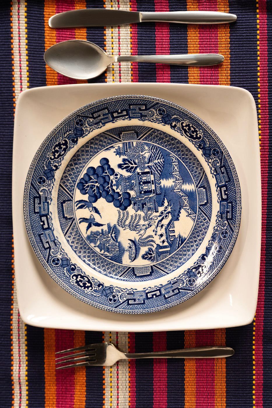 HOME | PLACE MAT