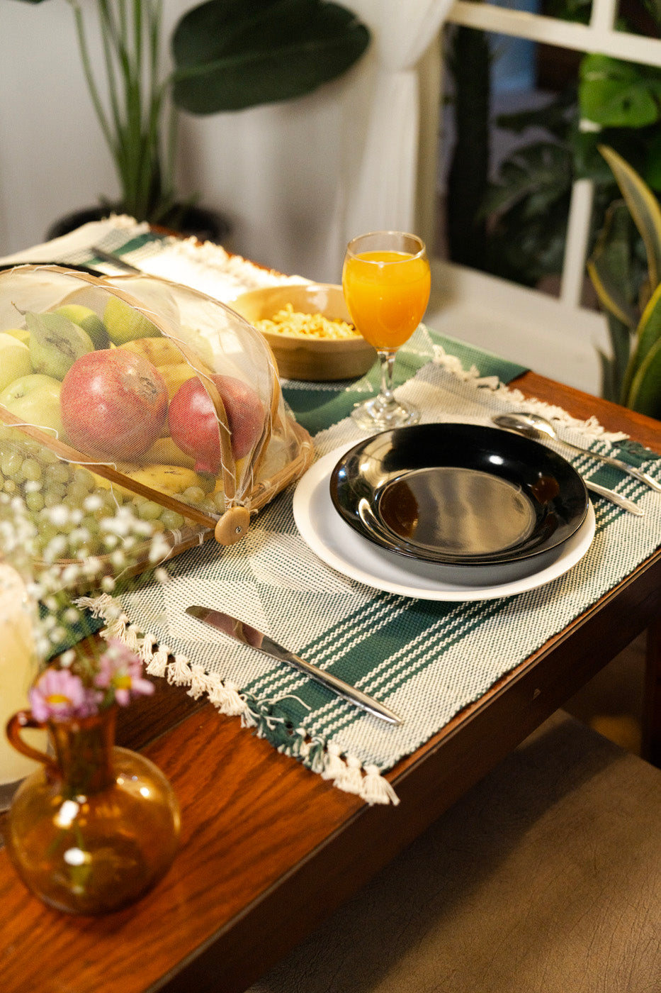 HOME | PLACE MAT