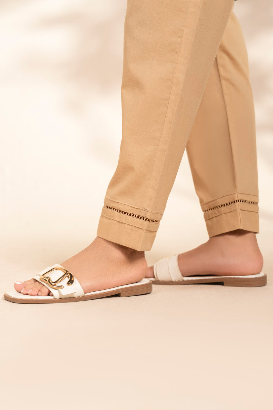 RTW | STRAIGHT PANTS