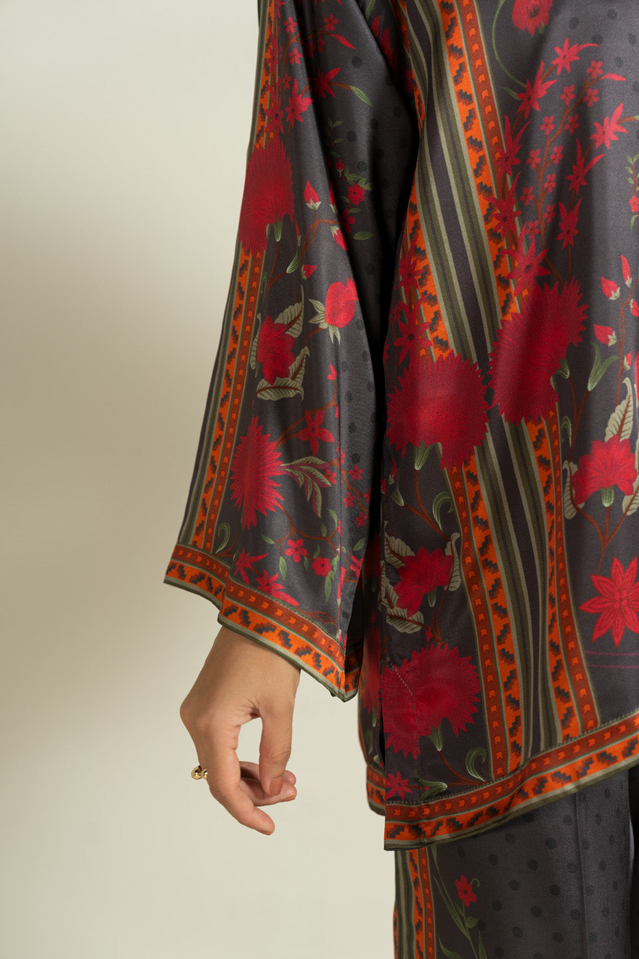 RTW | SHIRT & TROUSER