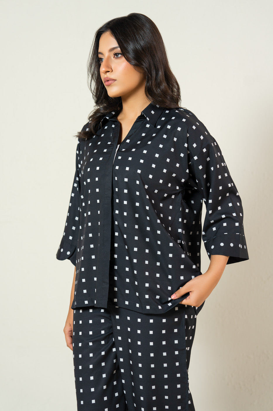 RTW | SHIRT & TROUSER