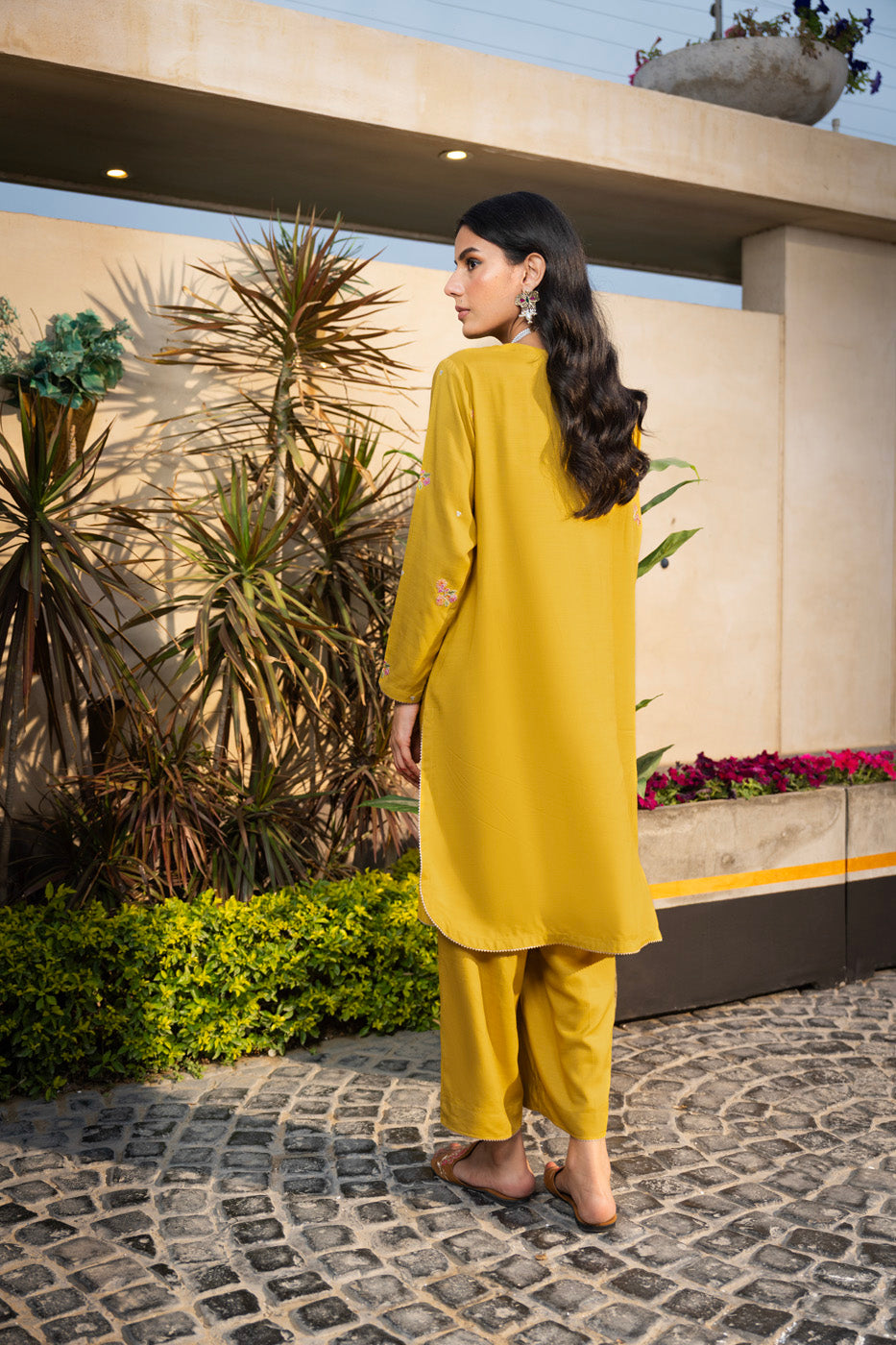 RTW | SHIRT & TROUSER