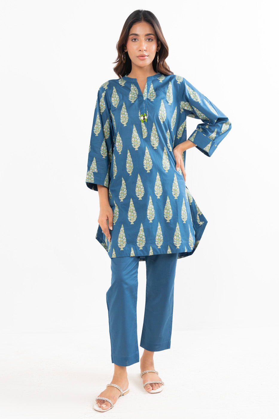 RTW | SHIRT & TROUSER