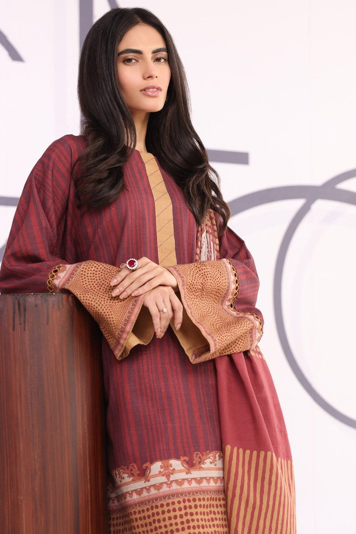 3 Pc Printed Khaddar Suit