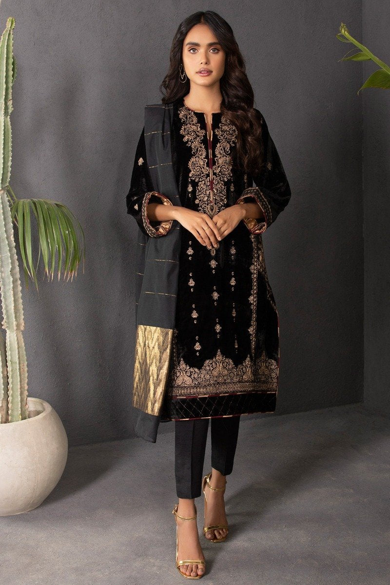 3 Pc Velvet Outfit Alkaram International store