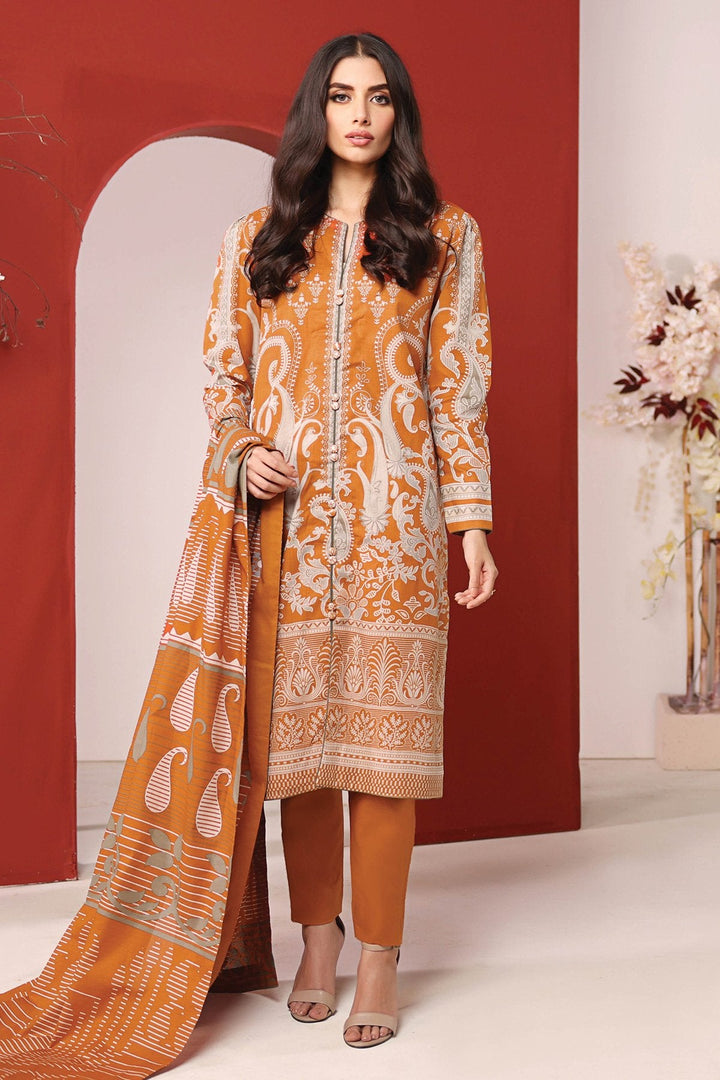 3 Pc Printed Cambric Suit With Lawn Dupatta