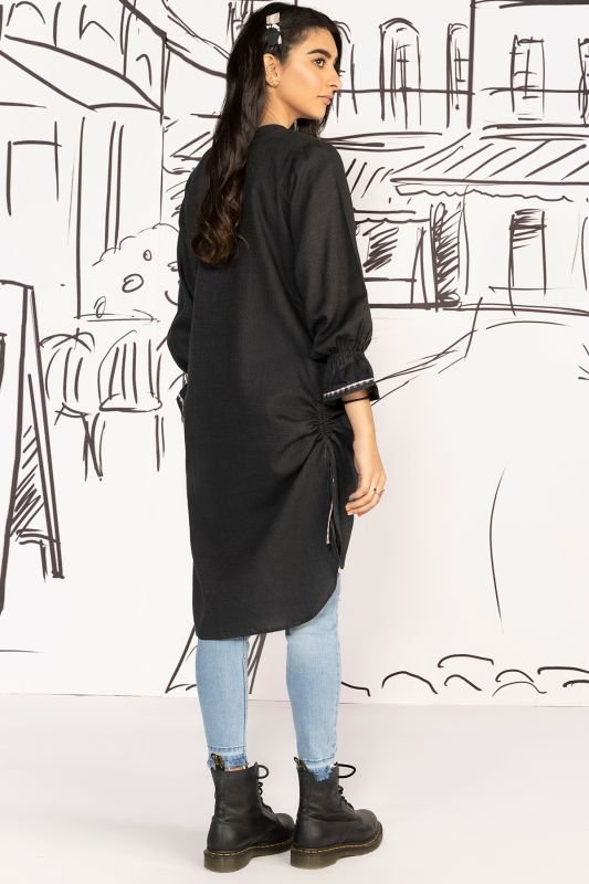 Yarn Dyed Dyed Embroidered Kurti