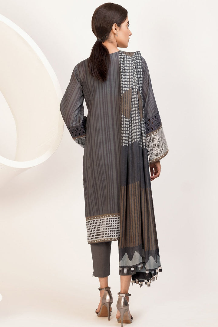 3 Pc Embroidered Lawn Suit With Cotton Net Dupatta